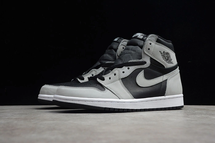 Air Jordan 1 Retro High Black White Light Smoke Grey 555088-035