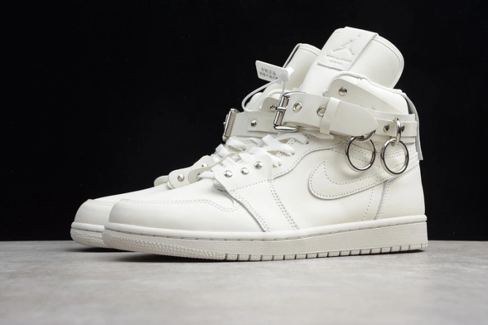 Air Jordan 1 Retro High Comme des Garcons White CN5738-001