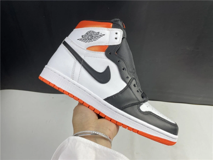 Air Jordan 1 Retro High Electro Orange 555088-180