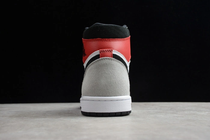 Air Jordan 1 Retro High Light Smoke Grey 555088-126
