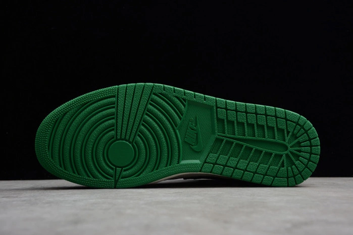 Air Jordan 1 Retro High OG 'Pine Green' 555088-302