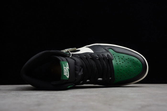 Air Jordan 1 Retro High OG 'Pine Green' 555088-302