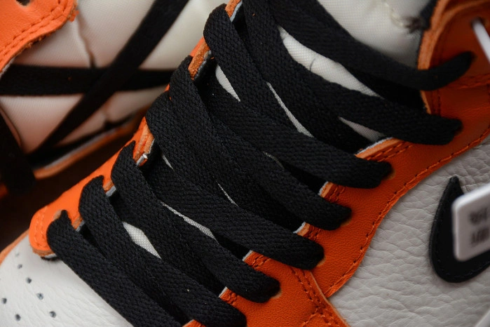 Air Jordan 1 Retro High OG “Reverse Shattered Backboard” 555088-113