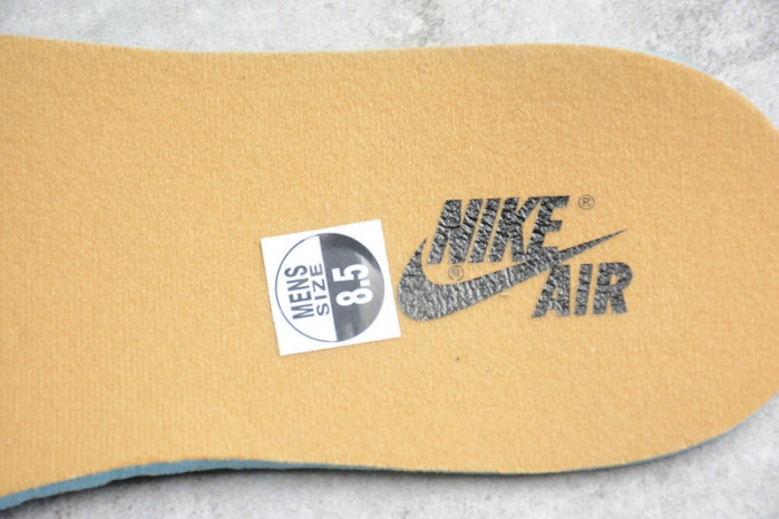 Air Jordan 1 Retro High Og 'Rookie of The Year'  555088-700