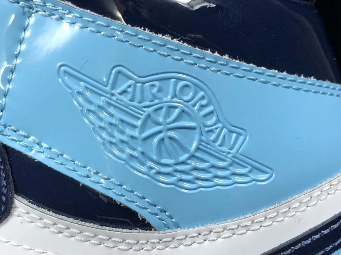 Air Jordan 1 Retro High Og 'UNC' - CD0461-401