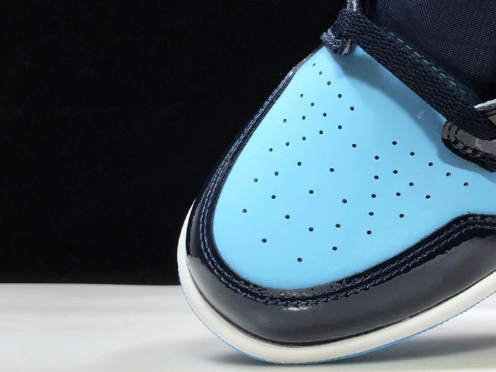 Air Jordan 1 Retro High Og 'UNC' - CD0461-401