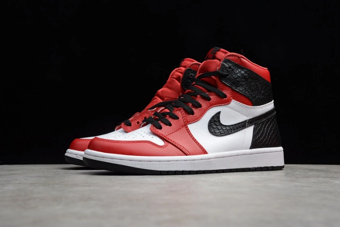Air Jordan 1 Retro High Satin Snake Chicago CD0461-601