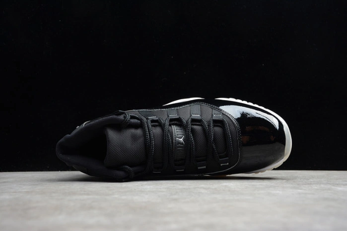 Air Jordan 11 25th Anniversary Black Silver Eyelets CT8012-011