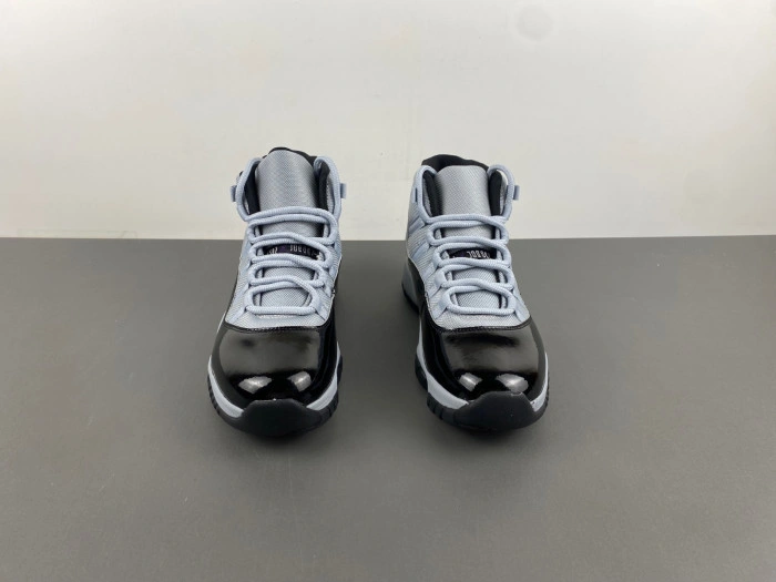 Air Jordan 11 Retro    CT8012-6005