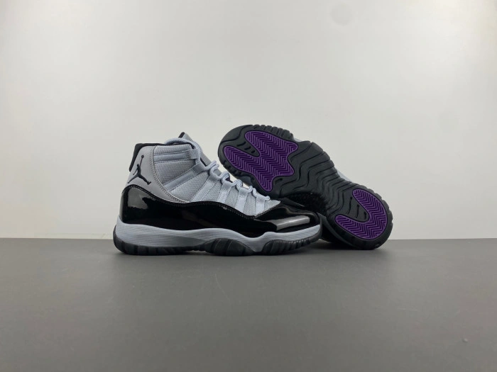 Air Jordan 11 Retro    CT8012-6005