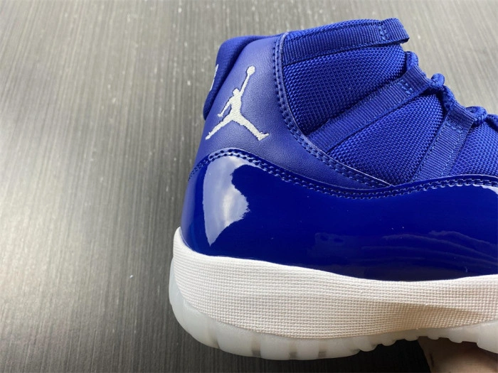 Air Jordan 11 Retro Low ''Legend Blue'' AT7802