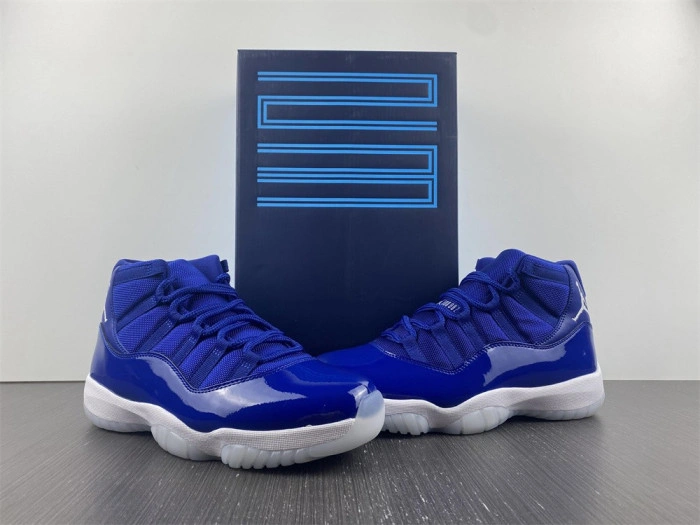 Air Jordan 11 Retro Low ''Legend Blue'' AT7802
