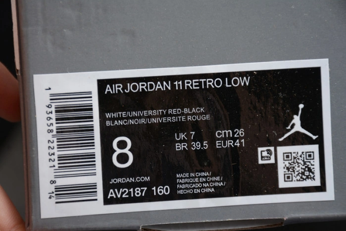 Air Jordan 11 Retro Low Concord Bred  AV2187-160