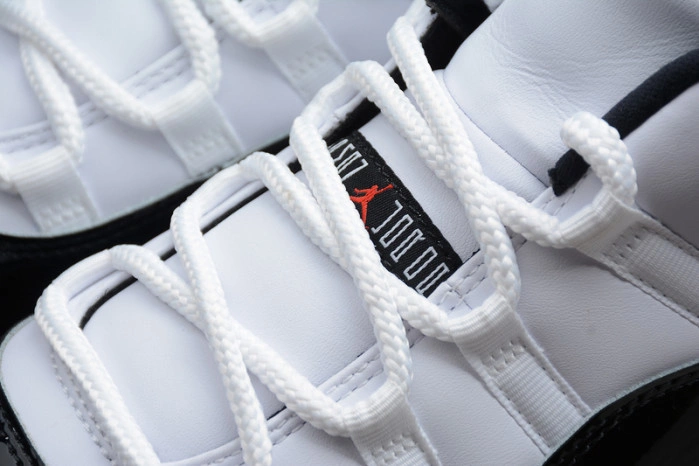 Air Jordan 11 Retro Low Concord Bred  AV2187-160