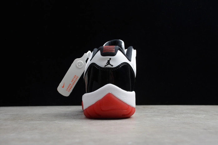Air Jordan 11 Retro Low Concord Bred  AV2187-160