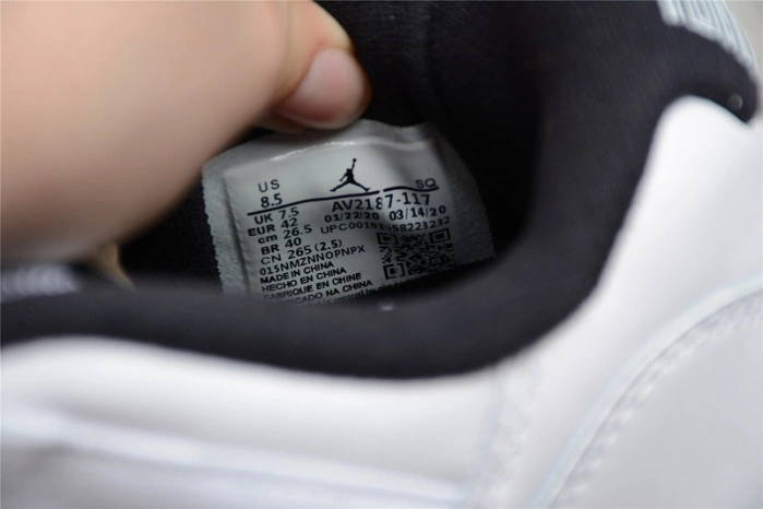 Air Jordan 11 Retro Low Legend Blue AV2187-117