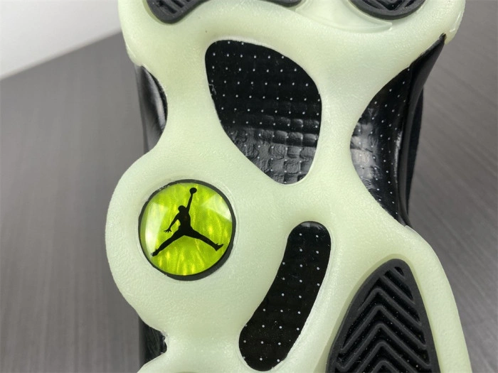 Air Jordan 13 Retro Low Single's Day (2021)  DM0803-300