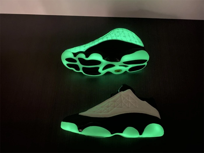 Air Jordan 13 Retro Low Single's Day (2021)  DM0803-300