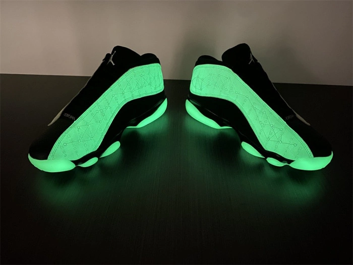 Air Jordan 13 Retro Low Single's Day (2021)  DM0803-300