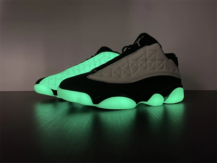 Air Jordan 13 Retro Low Single's Day (2021)  DM0803-300