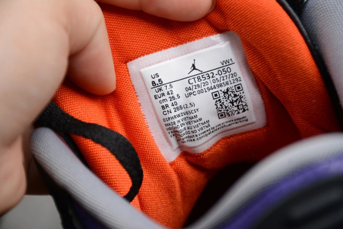 Air Jordan 3 Retro Black Court Purple CT8532-050