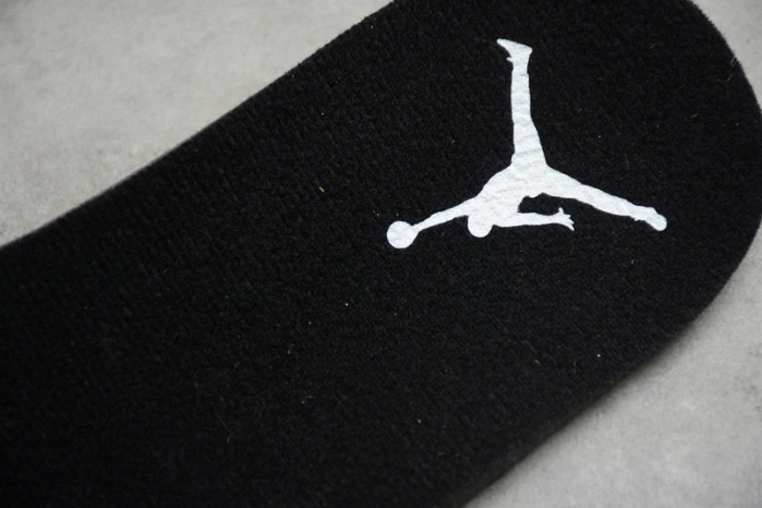 Air Jordan 3 Retro SE Fire Red Denim (2020) CZ6431-100