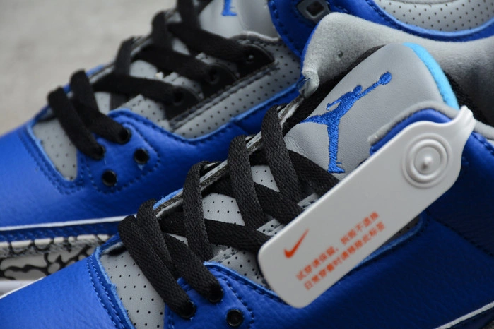 Air Jordan 3 Retro Varsity Royal Cement CT8532-400