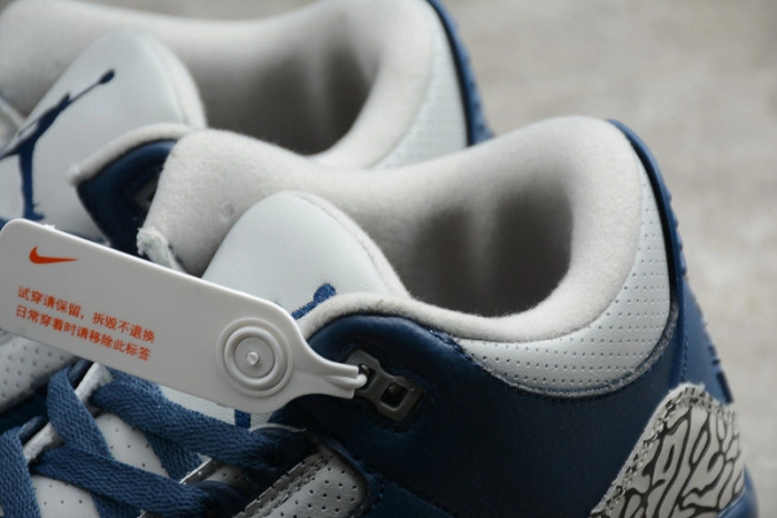 Air Jordan 3 “Midnight Navy”CT8532-401