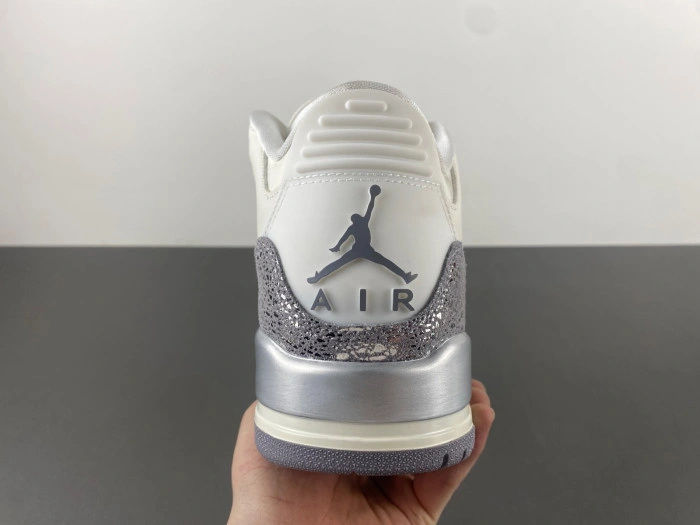 Air Jordan 3 “Sail Metallic Silver”    CK9246-100
