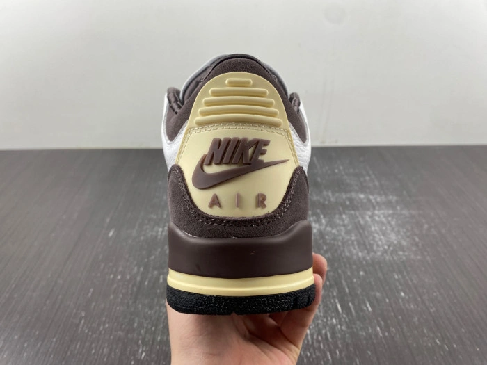 Air Jordan 3 “White Brown”  DH3434-113