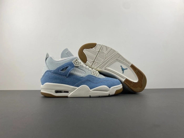 Air Jordan 4 Denim "Worn Blue”    IB6716-100