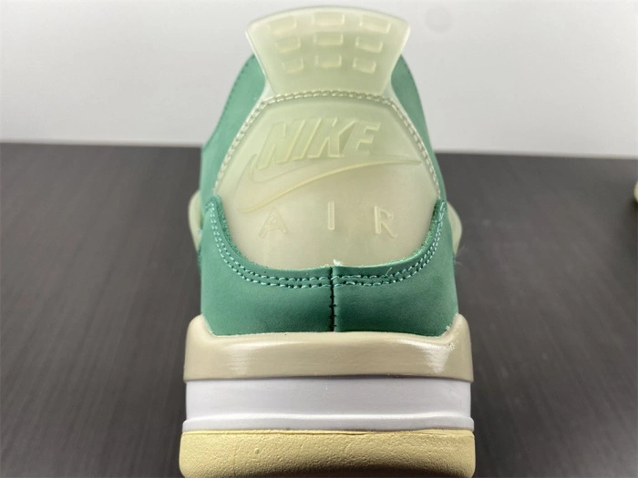 Air Jordan 4 O-W  AJ4 OW CV9388-102