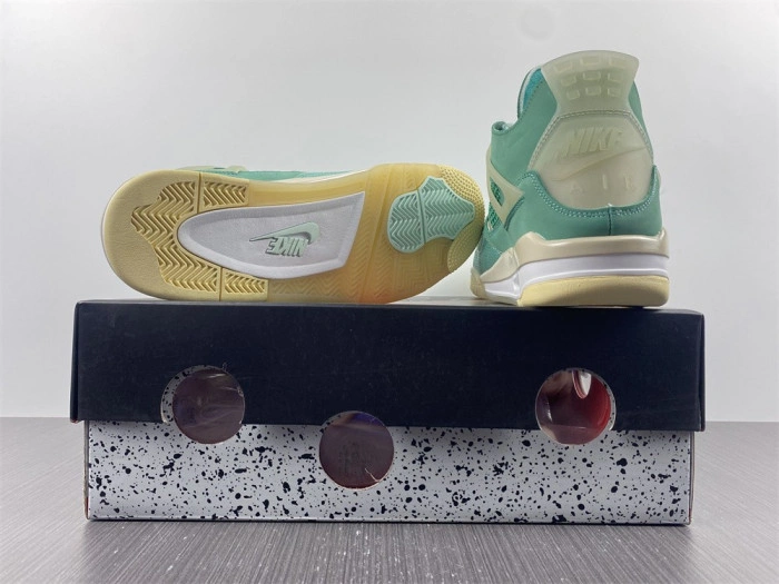 Air Jordan 4 O-W  AJ4 OW CV9388-102