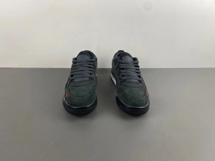 Air Jordan 4 RM Nigel Sylvester  “Driveway Grey”   HF4334-004