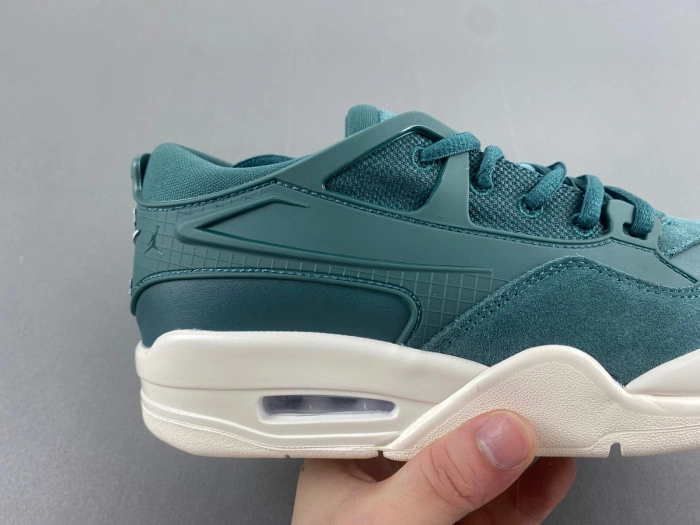 Air Jordan 4 RM Oxidized Green   FQ7940-300
