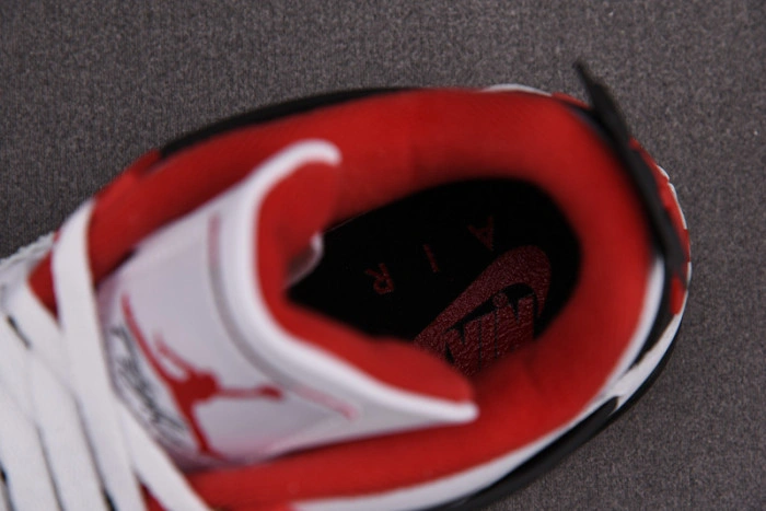 Air Jordan 4 Retro Fire Red (2020) DC7770-160