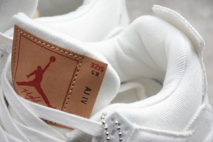 Air Jordan 4 Retro Levi's White (Levi's Tag) AO2571 100