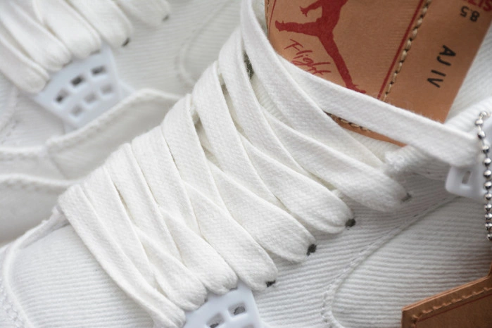 Air Jordan 4 Retro Levi's White (Levi's Tag) AO2571 100