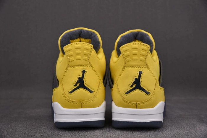 Air Jordan 4 Retro Lightning (2021) CT8527-700