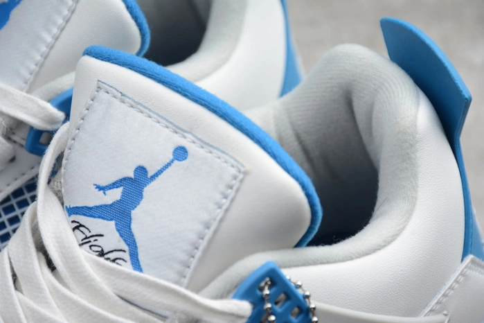 Air Jordan 4 Retro Military Blue  308497-105