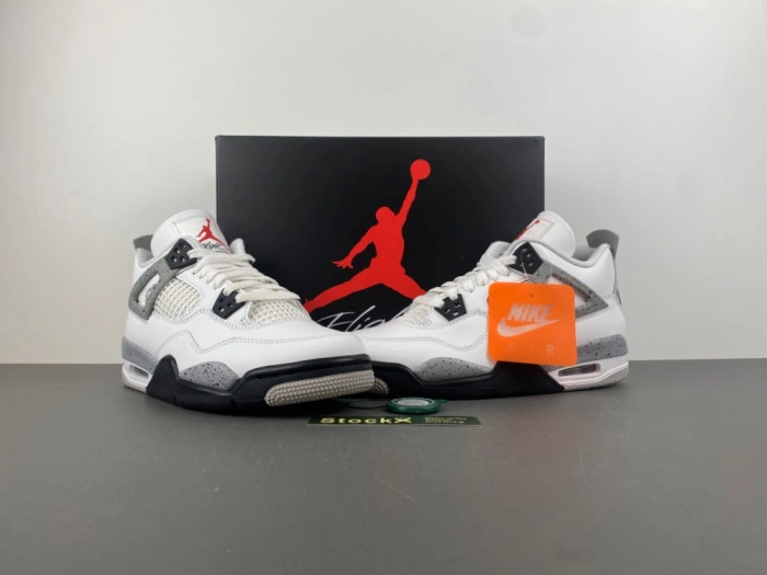 Air Jordan 4 “White Cement” 2025  FV5029-100