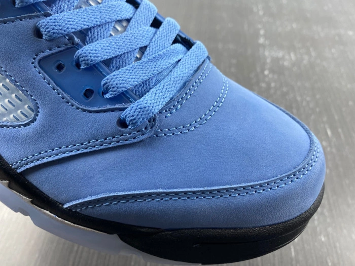 Air Jordan 5 RETRO  “UNC”  DV1310-401