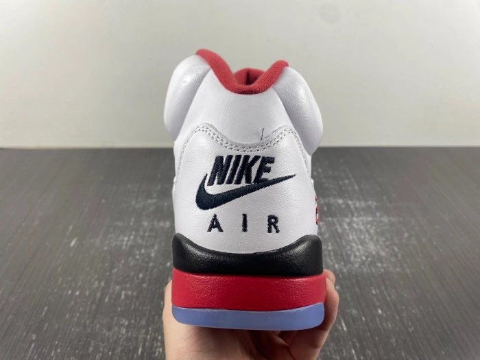 Air Jordan 5 Retro Fire Red (2024)  136027-120