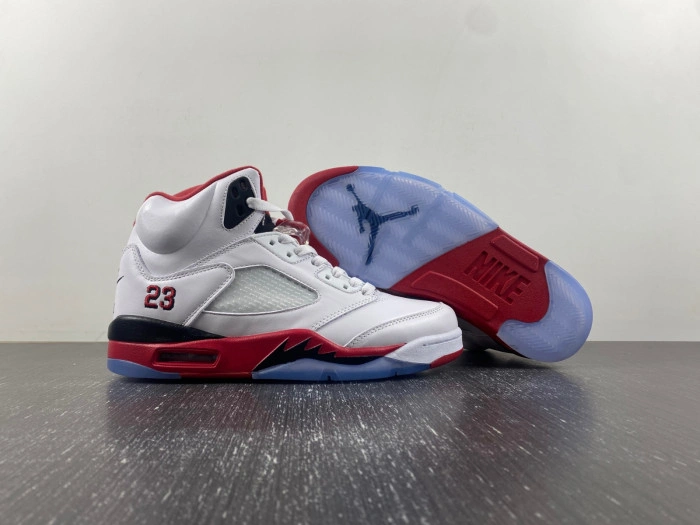 Air Jordan 5 Retro Fire Red (2024)  136027-120