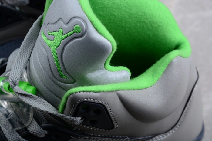 Air Jordan 5 Retro Green Bean (2022)  DM9014-003