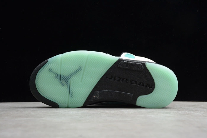 Air Jordan 5 Retro Island Green  CN2932-100