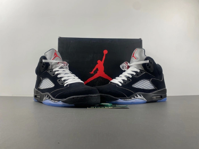 Air Jordan 5 “Black Metallic Reimagined” (2025)