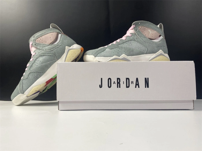 Air Jordan 7'Hare 2.0' CT8528-002