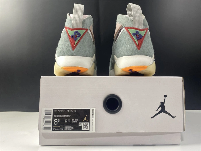 Air Jordan 7'Hare 2.0' CT8528-002