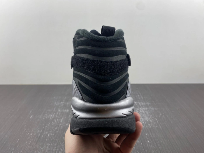 Air Jordan 8 Winterized “Gunsmoke”    FD1334-001